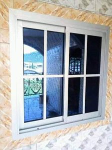 fenêtre sur mesure à Nurieux-Volognat